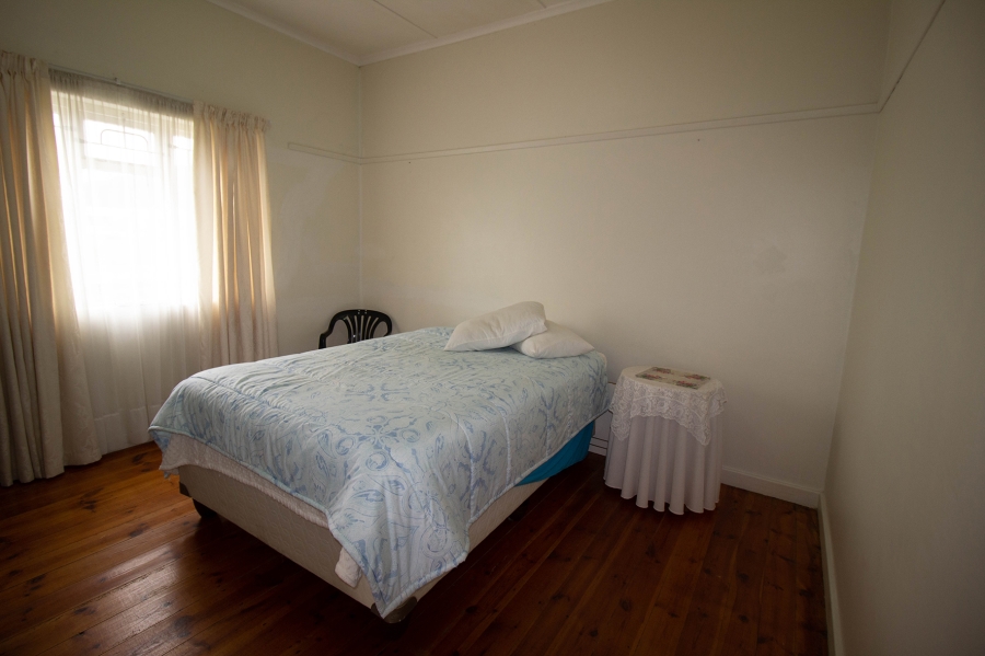 4 Bedroom Property for Sale in Gansbaai Central Western Cape